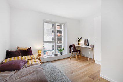 Kejserhaven-lejlighed-værelse med skrivebord